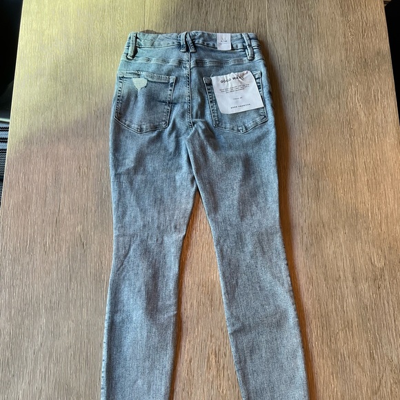 NWT Good American Good Waist Blue Skinny Jeans Size 2/26 - Picture 4 of 4